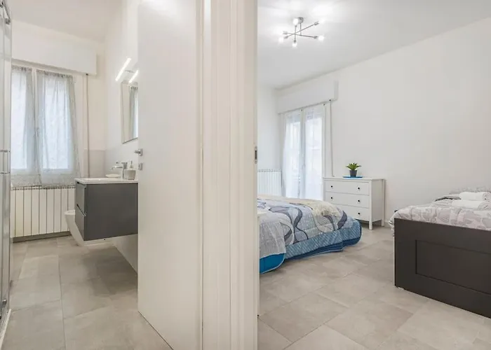 Lejlighed Minimalist Oasis - Life & Hesperia Hospital